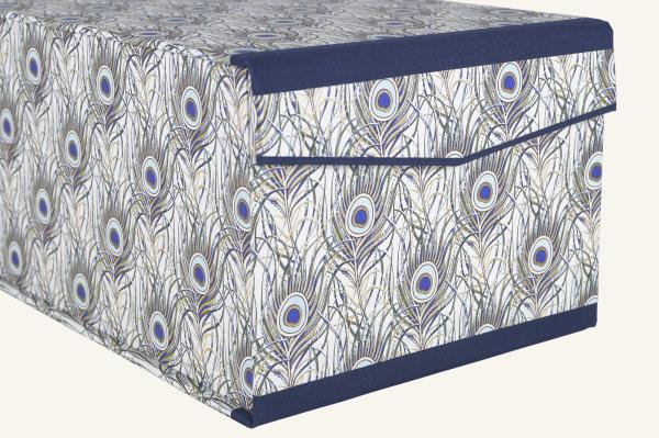 "Pfau" photo box, florentine design, with subdivisions